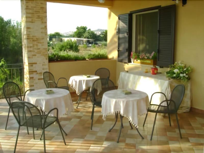 Villa Dei Giardini San Leone Bagian luar foto