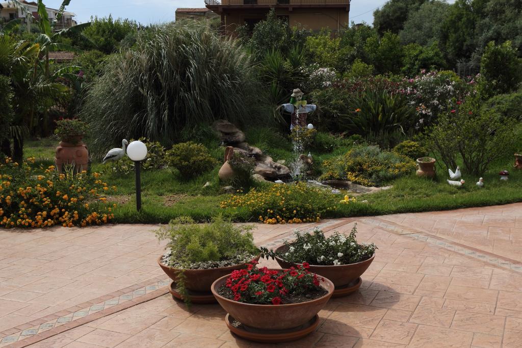 Villa Dei Giardini San Leone Bagian luar foto