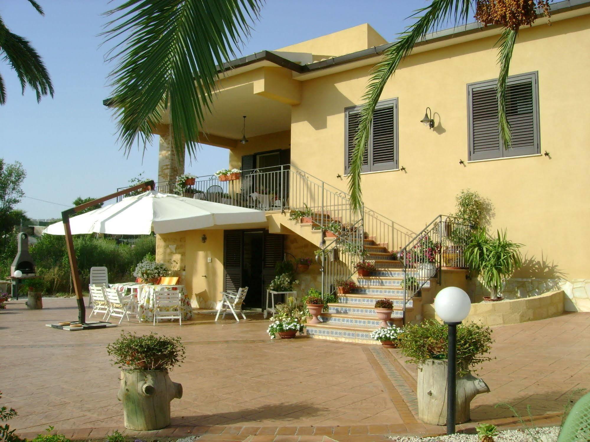 Villa Dei Giardini San Leone Bagian luar foto